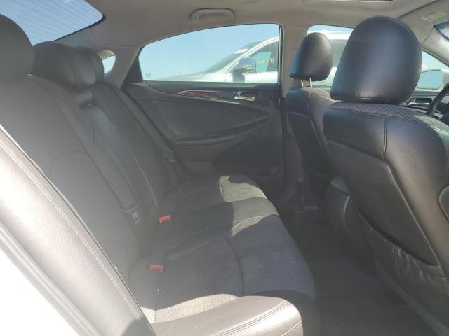 Photo 10 from auction – 2014 HYUNDAI SONATA SE with VIN 5NPEC4AB4EH845643