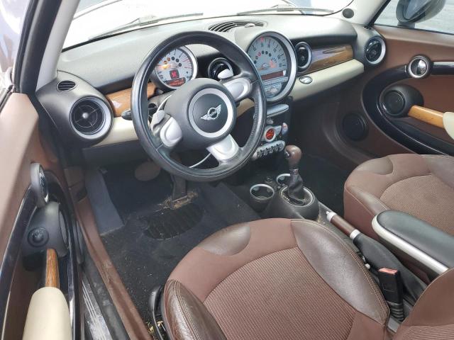 Photo 8 from auction – 2008 MINI COOPER CLU with VIN WMWML33568TN68133
