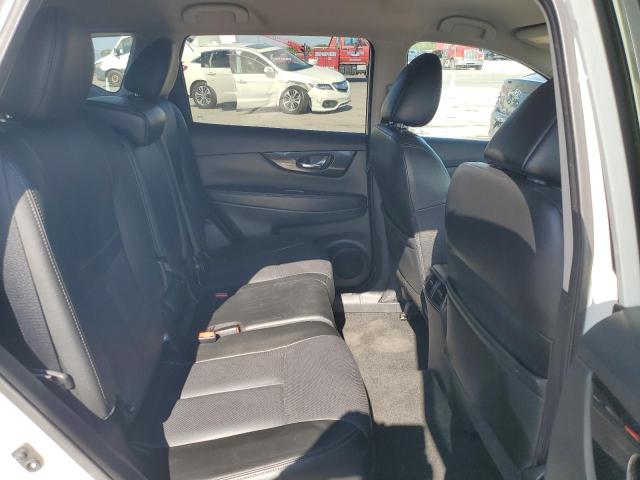 Photo 11 from auction – 2018 NISSAN ROGUE S with VIN 5N1AT2MT4JC761105