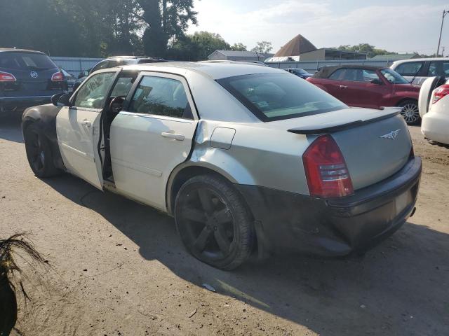 Photo 2 from auction – 2005 CHRYSLER 300C with VIN 2C3JA63H25H121271
