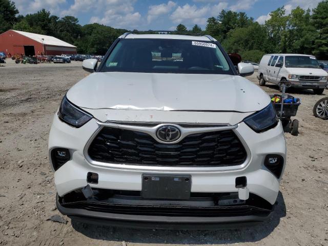Photo 5 from auction – 2023 TOYOTA HIGHLANDER with VIN 5TDKDRBH5PS012947