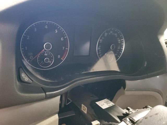 Photo 9 from auction – 2015 VOLKSWAGEN PASSAT S with VIN 1VWAT7A35FC025932