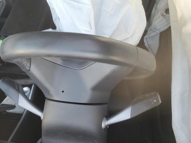 Photo 8 from auction – 2018 TESLA MODEL 3 with VIN 5YJ3E1EB2JF111358