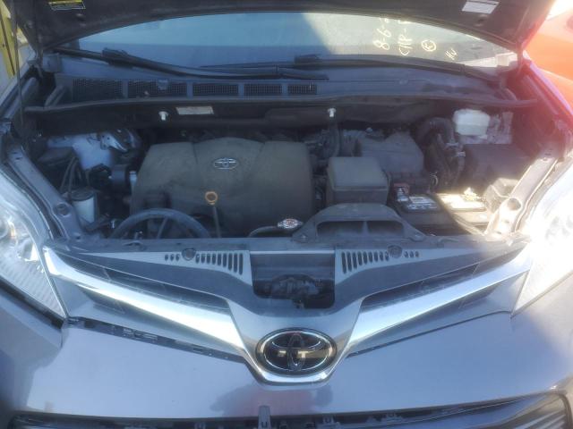 Photo 12 from auction – 2018 TOYOTA SIENNA XLE with VIN 5TDYZ3DC4JS911347