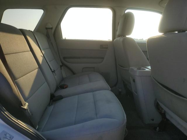 Photo 11 from auction – 2010 FORD ESCAPE XLT with VIN 1FMCU9DG6AKC82806