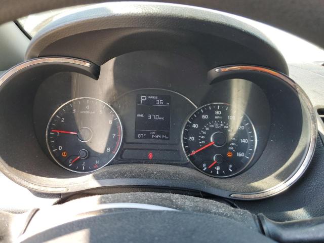 Photo 9 from auction – 2017 KIA FORTE LX with VIN 3KPFK4A76HE011952