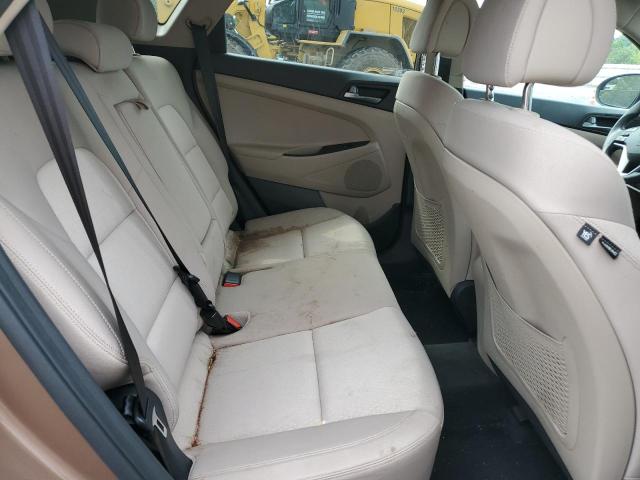 Photo 11 from auction – 2017 HYUNDAI TUCSON LIM with VIN KM8J33A45HU438169