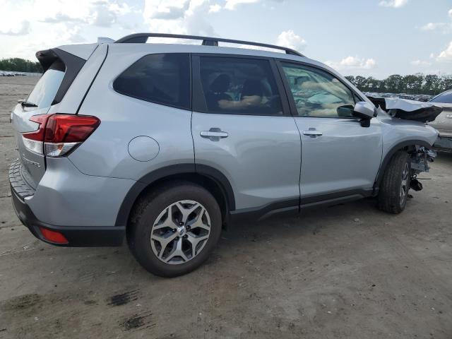 Photo 3 from auction – 2019 SUBARU FORESTER P with VIN JF2SKAGC3KH477990