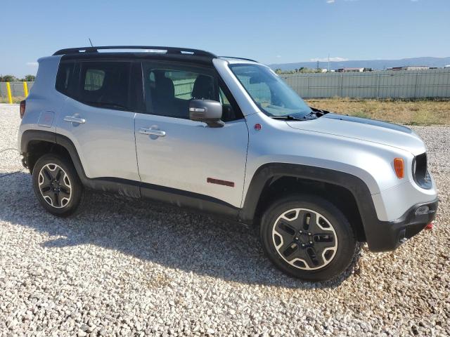 Photo 4 from auction – 2017 JEEP RENEGADE T with VIN ZACCJBCB1HPE80252