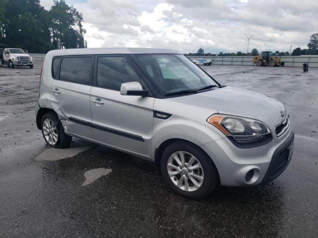 Photo 4 from auction – 2013 KIA SOUL with VIN KNDJT2A55D7754624