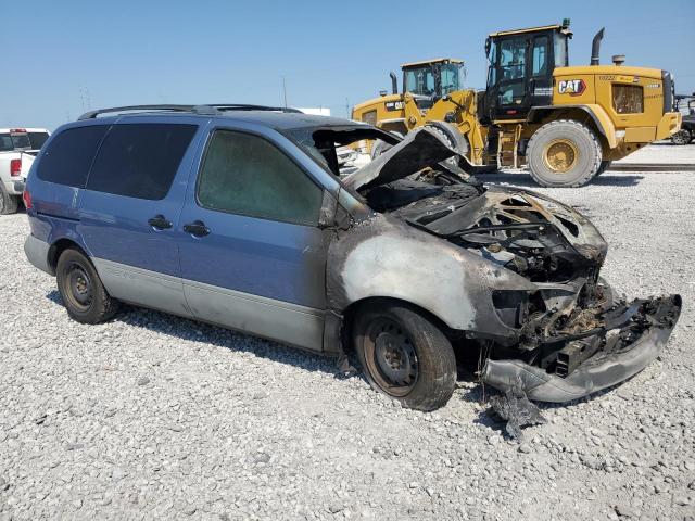 Photo 4 from auction – 2001 TOYOTA SIENNA LE with VIN 4T3ZF13C01U334446