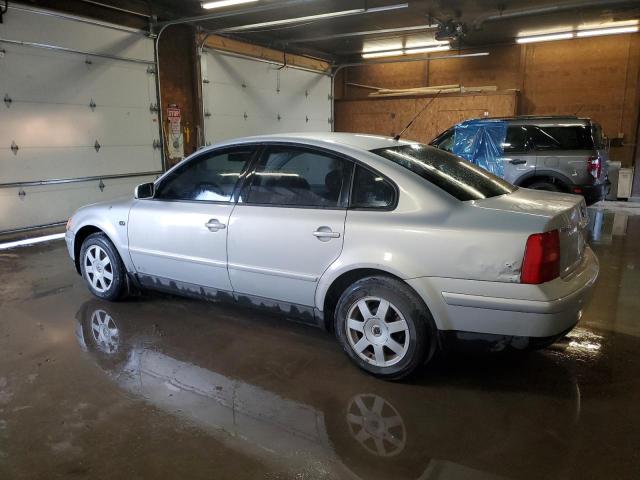 Photo 2 from auction – 1999 VOLKSWAGEN PASSAT GLX with VIN WVWPD63B6XE464488