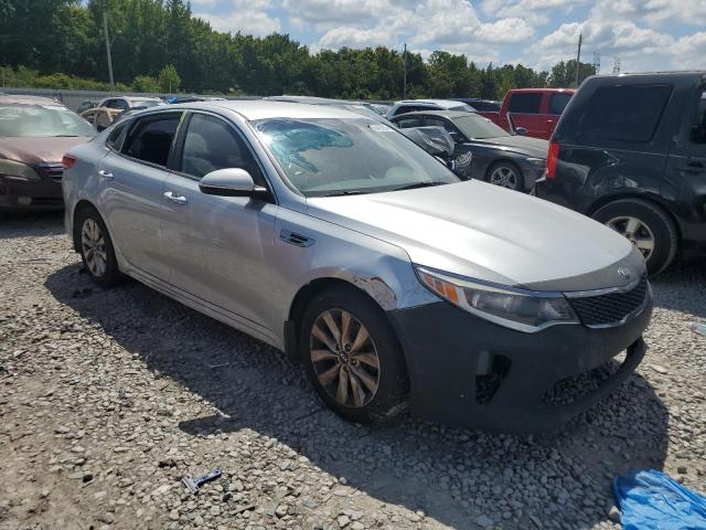 Photo 4 from auction – 2018 KIA OPTIMA LX with VIN 5XXGT4L38JG258351