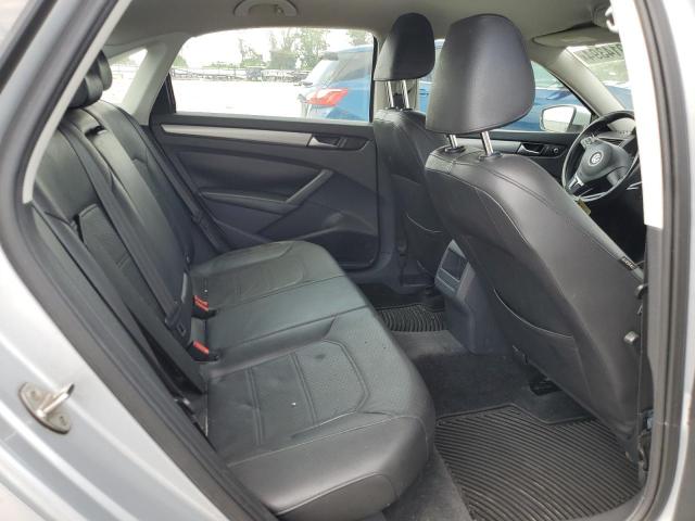 Photo 10 from auction – 2015 VOLKSWAGEN PASSAT S with VIN 1VWAS7A39FC084324
