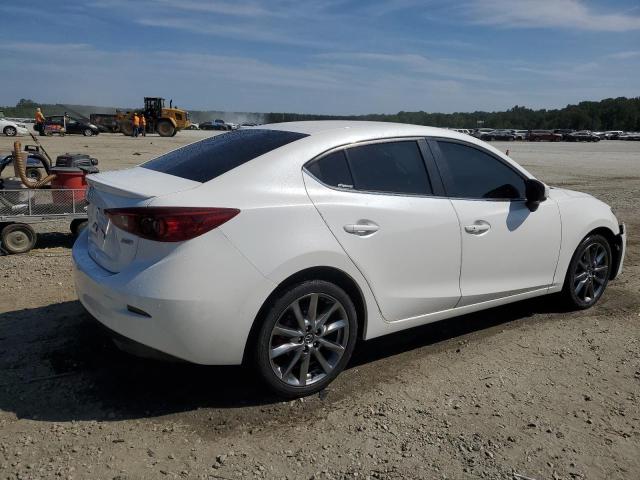 Photo 3 from auction – 2018 MAZDA 3 TOURING with VIN 3MZBN1V35JM193924