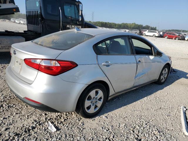 Photo 3 from auction – 2016 KIA FORTE LX with VIN KNAFK4A63G5507452