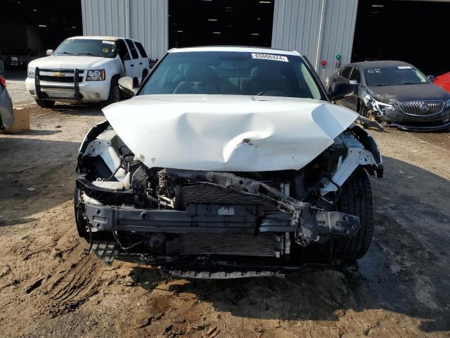 Photo 5 from auction – 2013 HYUNDAI VELOSTER with VIN KMHTC6AD9DU106496