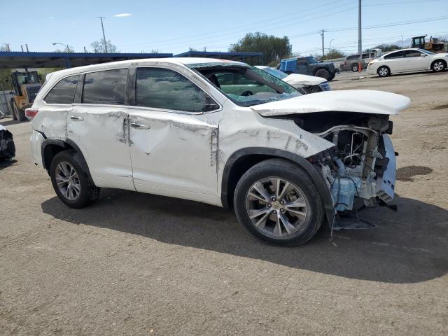 Photo 4 from auction – 2015 TOYOTA HIGHLANDER with VIN 5TDZKRFH9FS040246