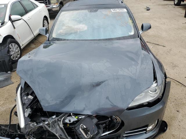 Photo 5 from auction – 2013 TESLA MODEL S with VIN 5YJSA1DP0DFP15726