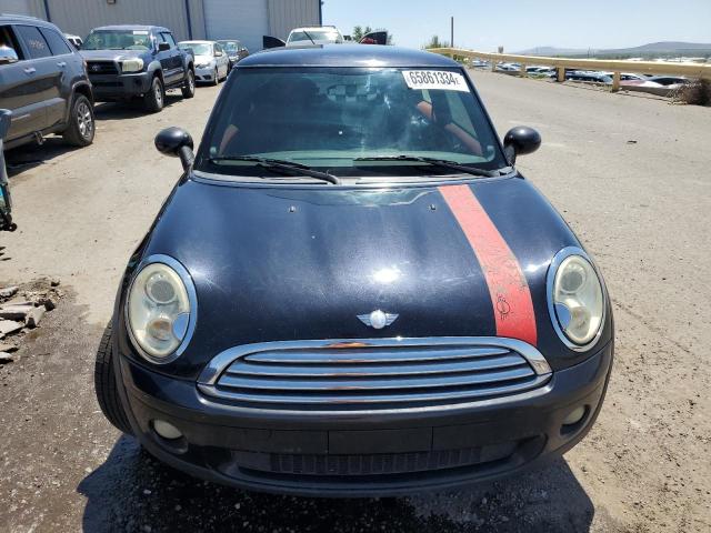 Photo 5 from auction – 2007 MINI COOPER with VIN WMWMF33587TL68652