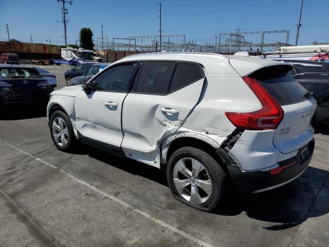 Photo 2 from auction – 2020 VOLVO XC40 T4 MO with VIN YV4AC2HK5L2226313