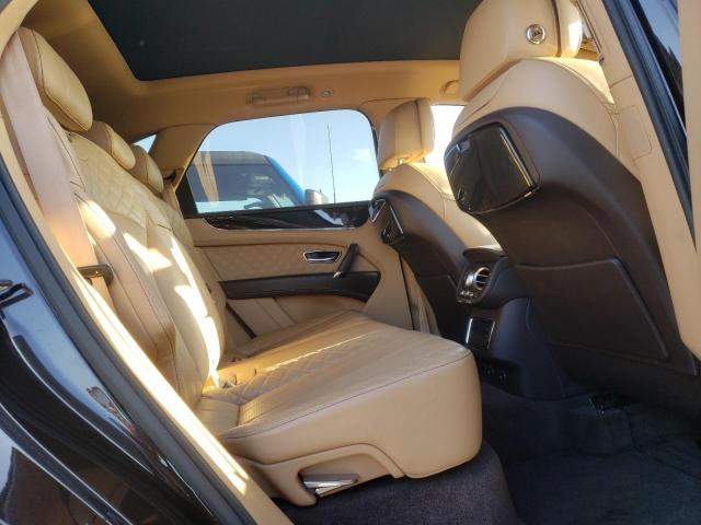 Фото 11 с аукциона – 2017 BENTLEY BENTAYGA с VIN SJAAC2ZV4HC015179