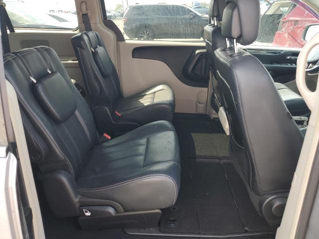 Photo 11 from auction – 2014 CHRYSLER TOWN & COU with VIN 2C4RC1BG1ER256689