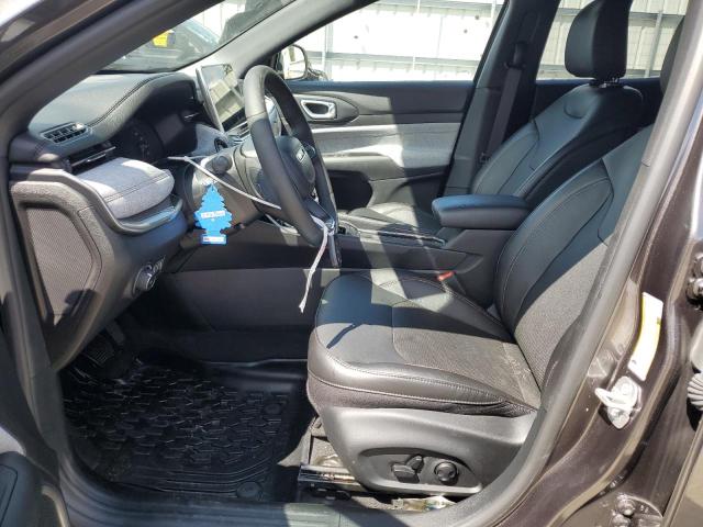 Photo 7 from auction – 2023 JEEP COMPASS LA with VIN 3C4NJDFN3PT533972