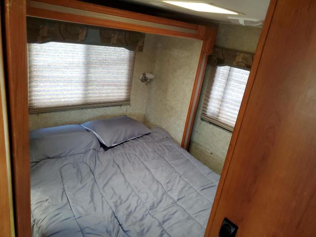 Photo 6 from auction – 2006 FORD ECONOLINE with VIN 1FDXE45S26DA82960