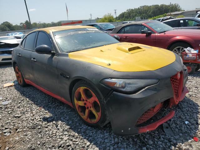 Фото 4 с аукциона – 2017 ALFA ROMEO GIULIA с VIN ZARFAEBN4H7533572