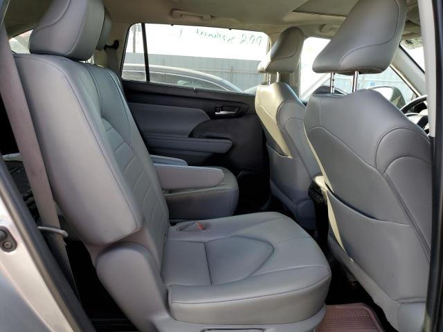 Photo 11 from auction – 2021 TOYOTA HIGHLANDER with VIN 5TDGZRBH7MS143445