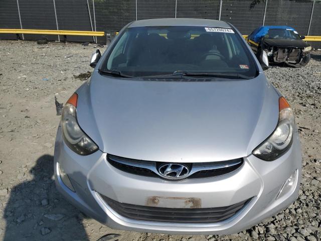 Photo 5 from auction – 2012 HYUNDAI ELANTRA GL with VIN 5NPDH4AE2CH126279