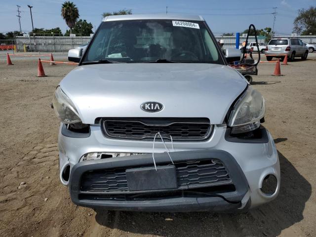 Photo 5 from auction – 2013 KIA SOUL with VIN KNDJT2A59D7772379