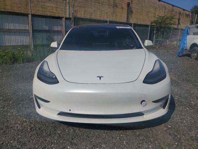 Photo 5 from auction – 2019 TESLA MODEL 3 with VIN 5YJ3E1EB0KF437726