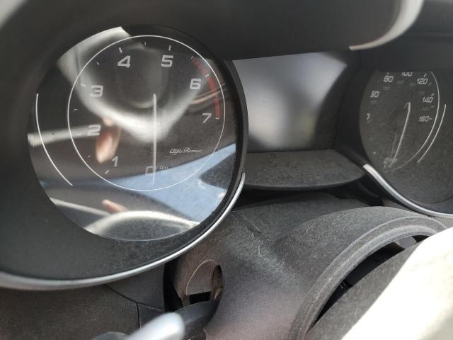 Photo 9 from auction – 2017 ALFA ROMEO GIULIA Q4 with VIN ZARFAEDN7H7533773