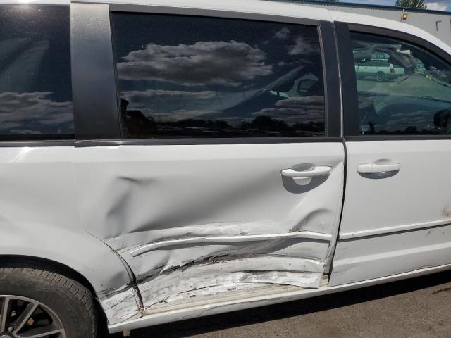 Foto 11 de la subasta – 2016 DODGE GRAND CARA con VIN 2C4RDGBG9GR197314