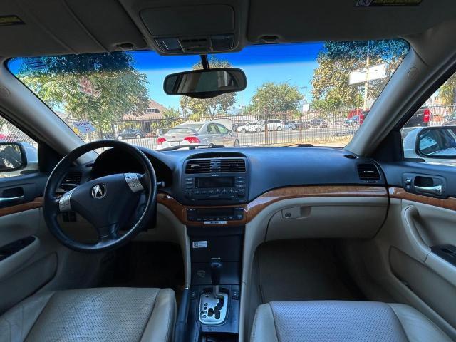 Photo 9 from auction – 2004 ACURA TSX with VIN JH4CL96884C027665