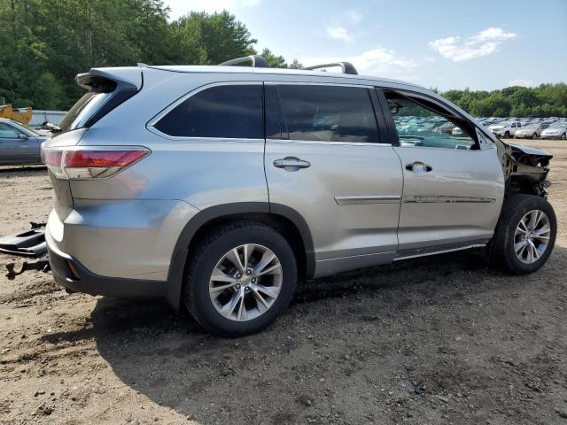 Photo 3 from auction – 2015 TOYOTA HIGHLANDER with VIN 5TDJKRFH0FS092829