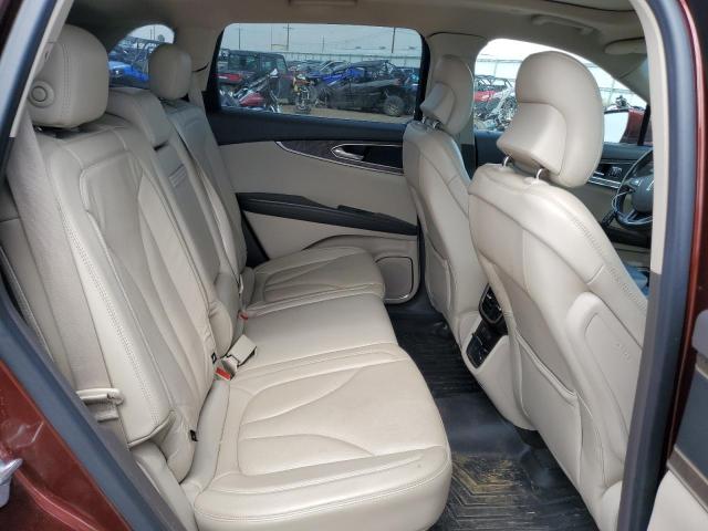 Фото 11 с аукциона – 2016 LINCOLN MKX RESERV с VIN 2LMTJ8LP2GBL27655