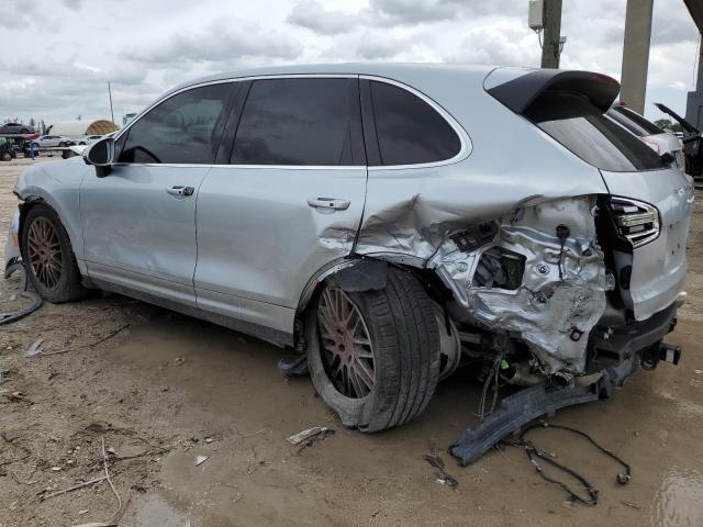Photo 2 from auction – 2017 PORSCHE CAYENNE S with VIN WP1AB2A26HLA51022