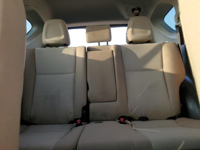 Photo 10 from auction – 2015 TOYOTA RAV4 XLE with VIN JTMWFREV1FD051221