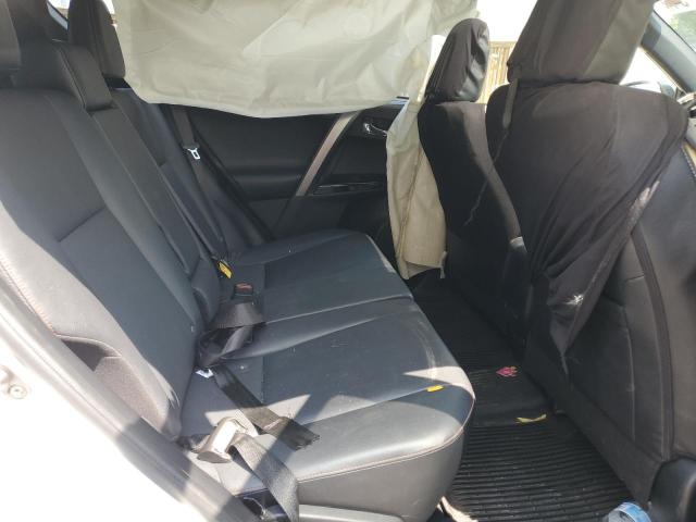 Photo 11 from auction – 2016 TOYOTA RAV4 SE with VIN JTMJFREV4GD179156