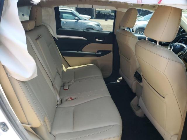 Photo 11 from auction – 2016 TOYOTA HIGHLANDER with VIN 5TDKKRFHXGS133103
