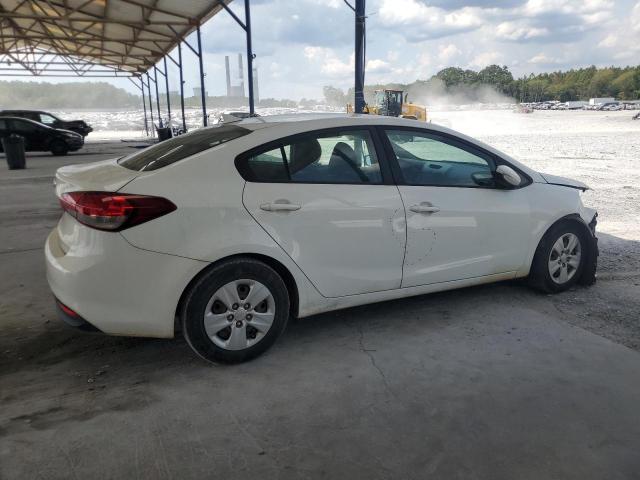 Photo 3 from auction – 2018 KIA FORTE LX with VIN 3KPFK4A7XJE283572
