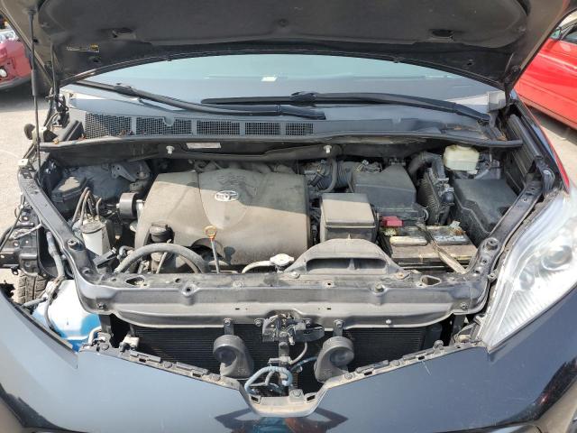 Photo 12 from auction – 2018 TOYOTA SIENNA XLE with VIN 5TDYZ3DCXJS929982