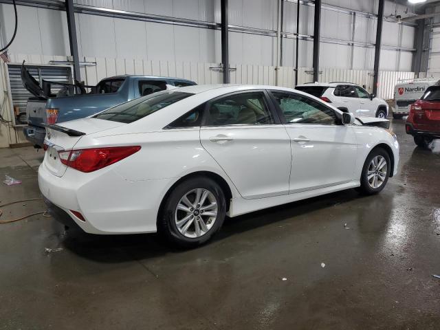 Photo 3 from auction – 2014 HYUNDAI SONATA GLS with VIN 5NPEB4AC8EH878981