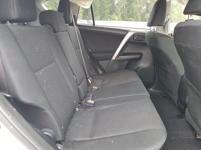 Photo 11 from auction – 2017 TOYOTA RAV4 LE with VIN JTMZFREV7HJ109530