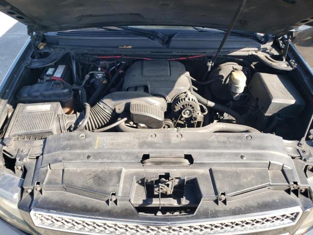 Photo 12 from auction – 2008 CHEVROLET SUBURBAN with VIN 1GNFC16008R273338