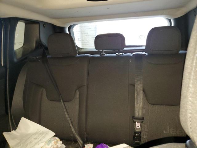 Photo 10 from auction – 2015 JEEP RENEGADE L with VIN ZACCJBBT2FPC27349