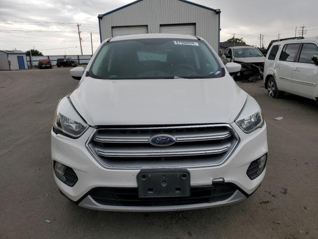 Photo 5 from auction – 2017 FORD ESCAPE SE with VIN 1FMCU9GD8HUB15668